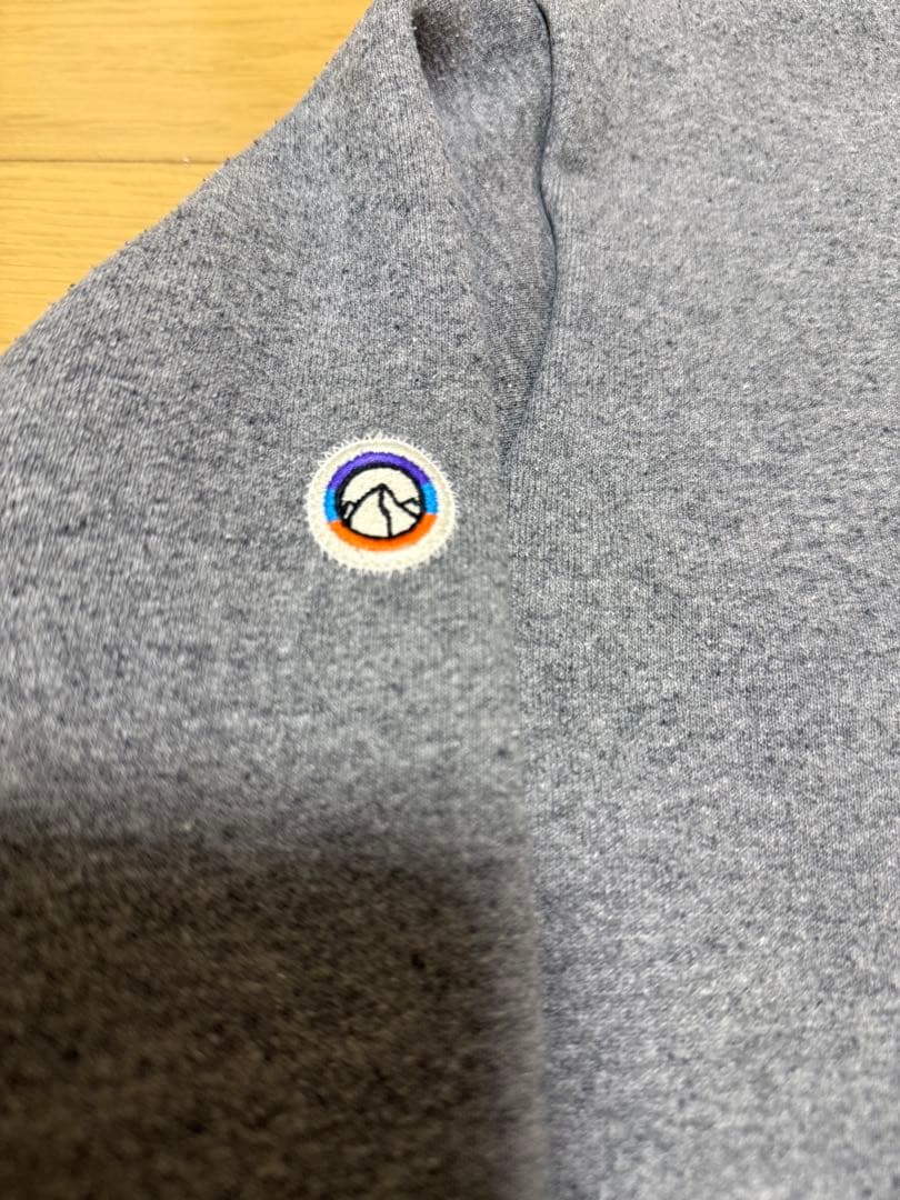 【美品】patagonia グレー クルーネック トレーナー