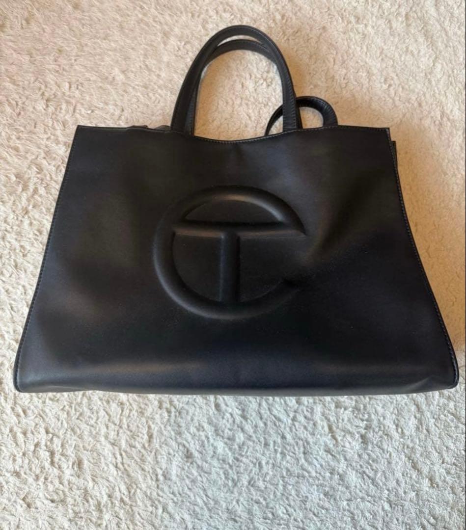 Telfarショルダーバッグ　Mサイズ ブラック