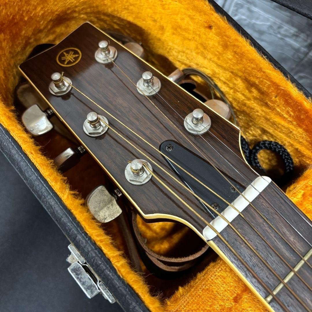 872　ヤマハ　1970年代　黒ラベル　アコースティックギター　ハードケース付き