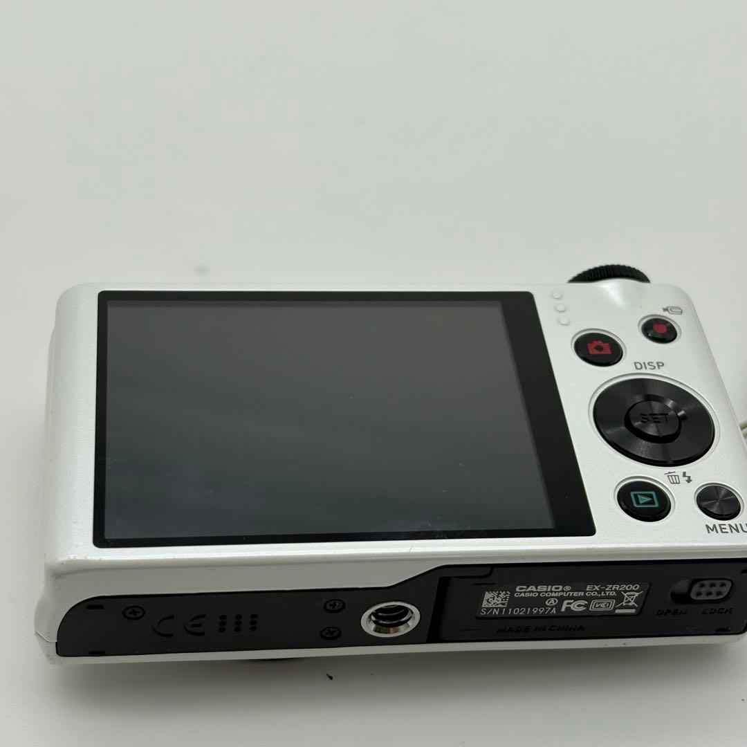CASIO EXILIM EX-ZR200 デジタルカメラ 動作確認済み