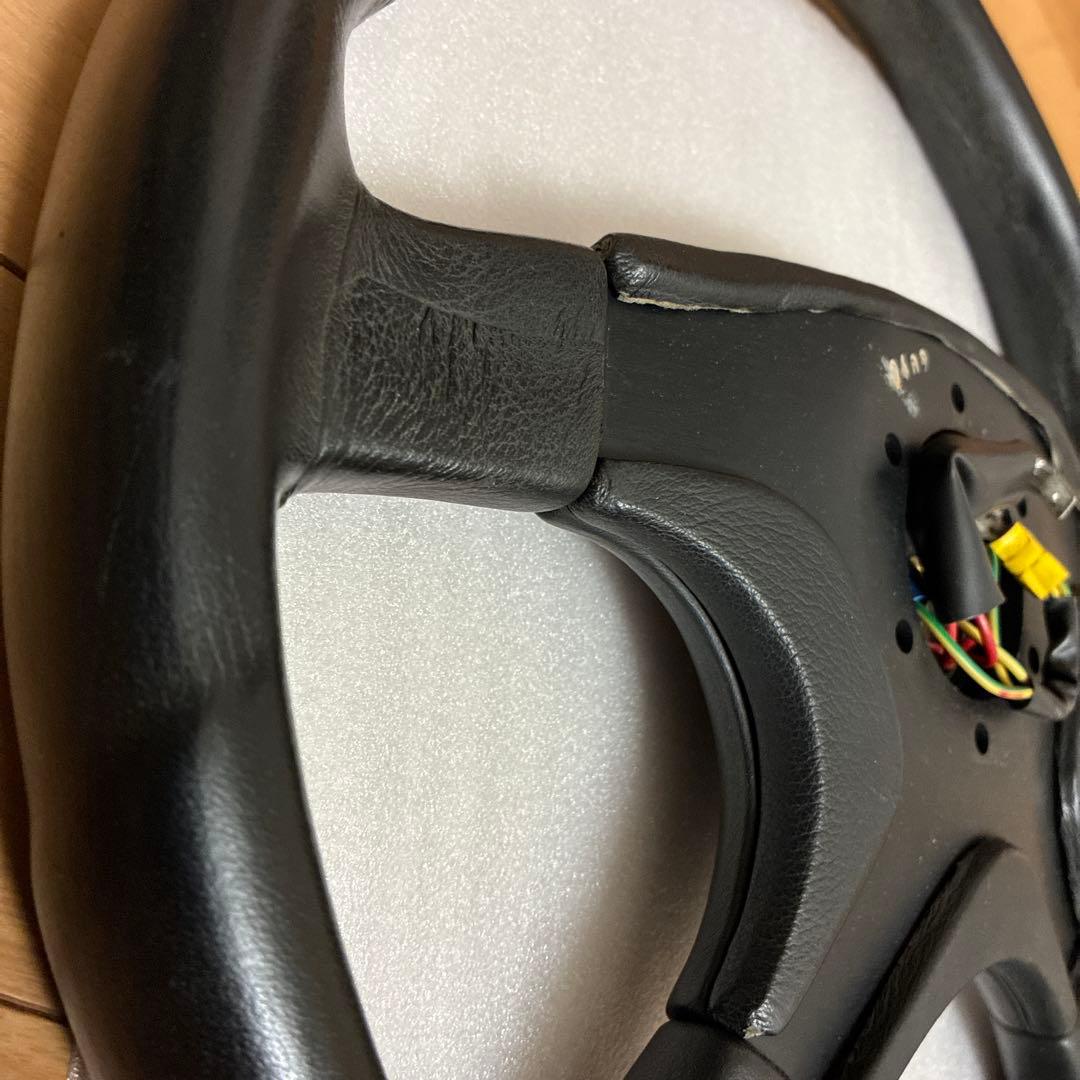 MOMO モモギブリ4 ステアリング 直径約35㎝