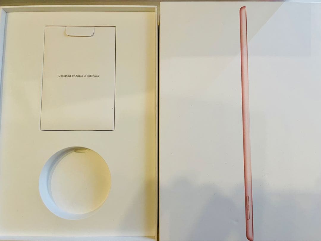 【未使用】iPad 第7世代 Wi-Fi 32GB ゴールド ケース付