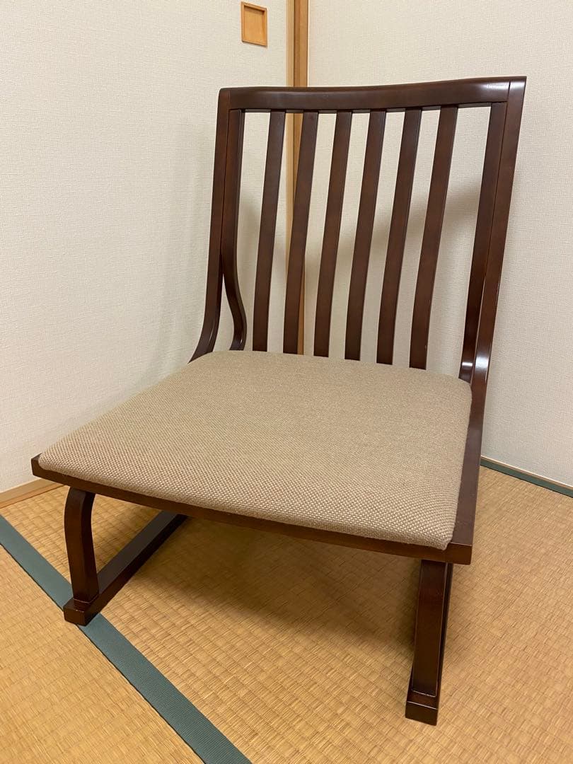 未使用　IDC大塚家具 座椅子　二脚　秋田木工