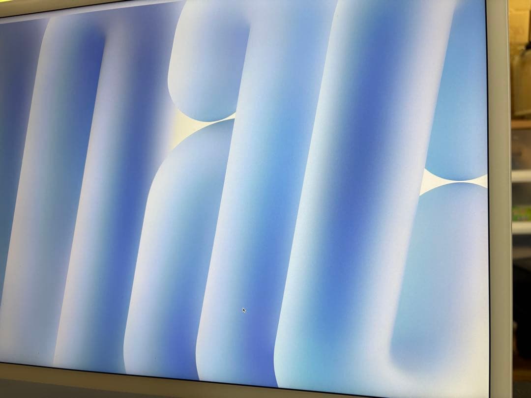 h*h様 iMac M4 24GB 1TBカスタマイズ　定価324,800円　ア