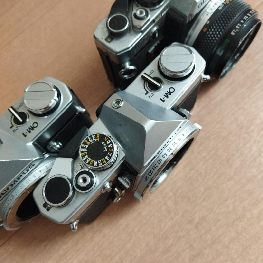 OLYMPUS OM-1 2台 + OM-10 +おまけ