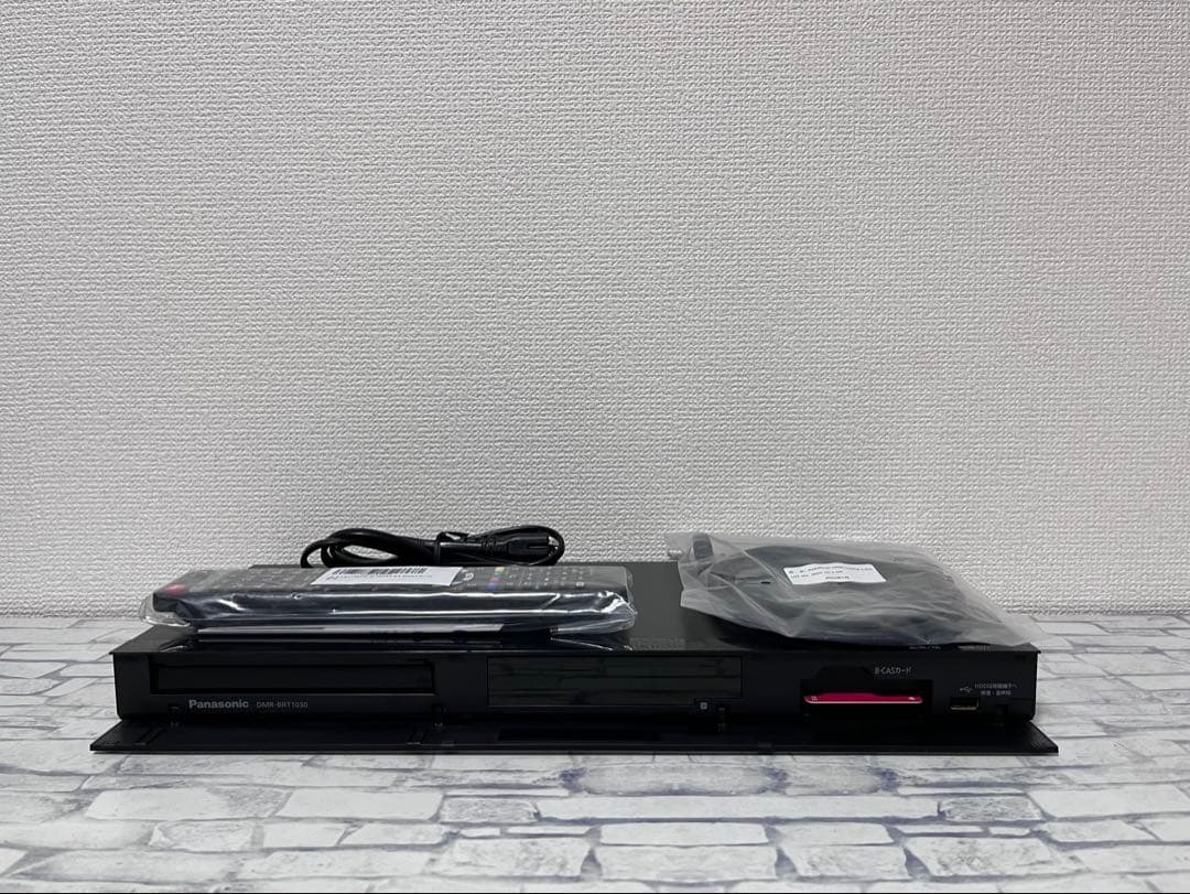 おうちクラウドディーガ　3番組録画　ブルーレイレコーダー　DMR-BRT1030