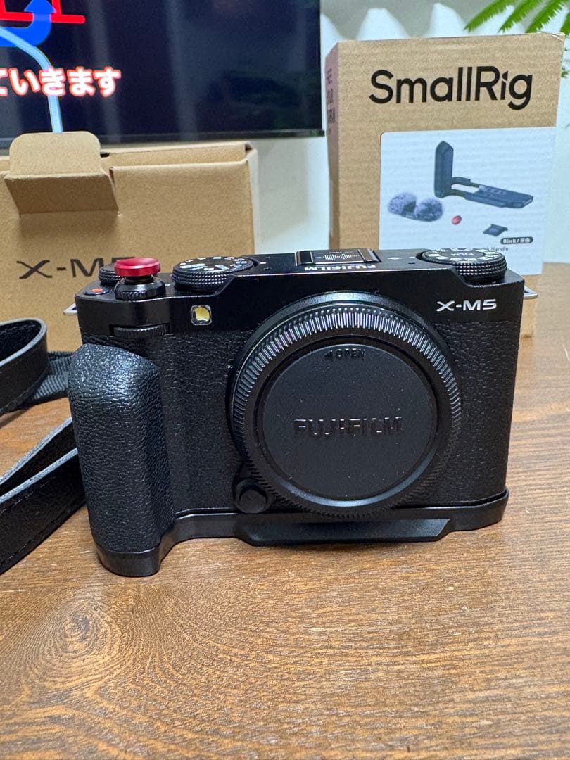 Fujifilm X-M5 ミラーレスカメラ ボディ本体のみ