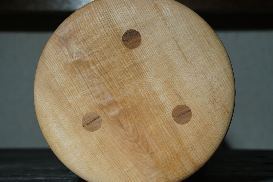 ​【水目桜】無垢材のスツール｜水目桜 カバ 椅子 サイドテーブル キッチン 花台