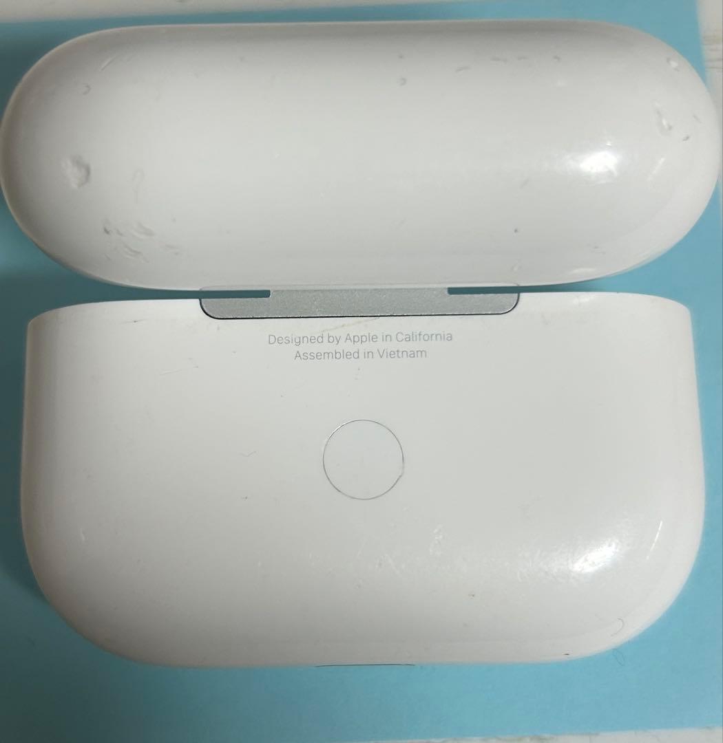 AirPods PRO（第2世代）（ライトニング充電タイプ）