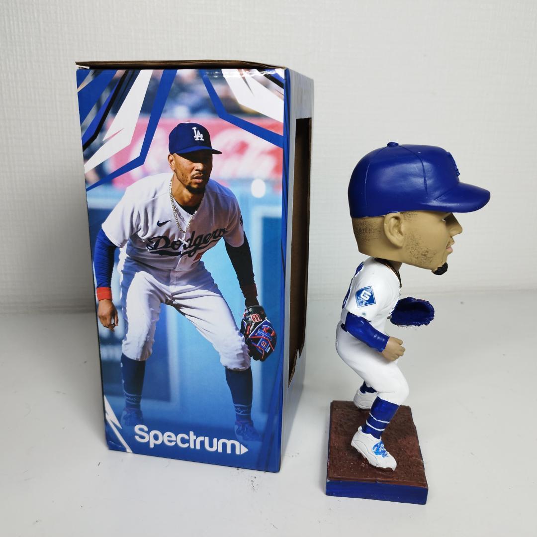 ムーキーベッツ ボブルヘッド 首振り人形 2024年 ムーキーベッツ I1B5