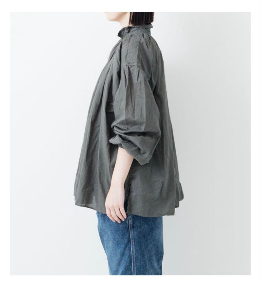 ネジ  Veritecoeur アンティークブラウス