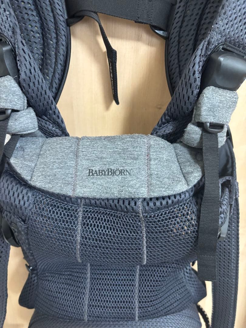 ベビービョルン　ハーモニー　最新モデル　アンサスライト