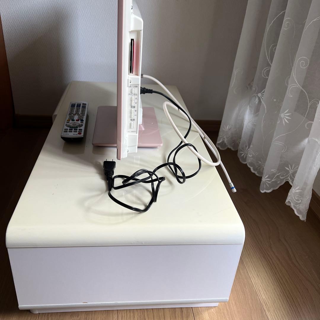 Panasonic TH-L19C5 19inchTVピンク桜色