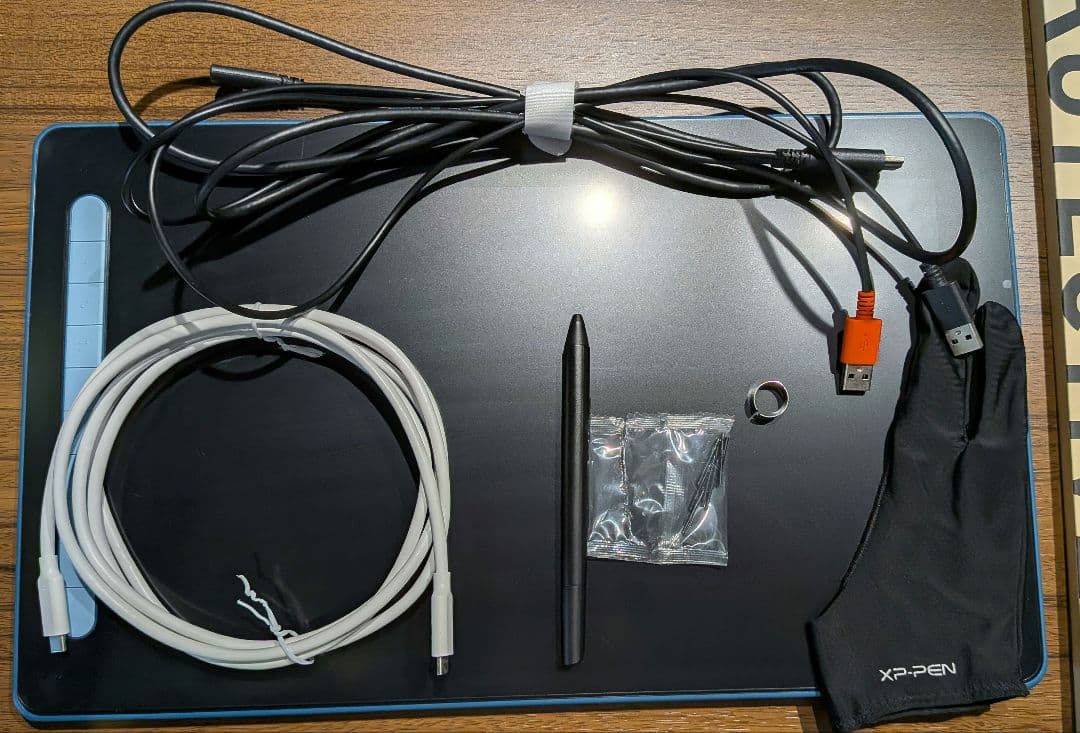 XPPen 液タブ 15.4インチ Artist 16セカンド 付属品付