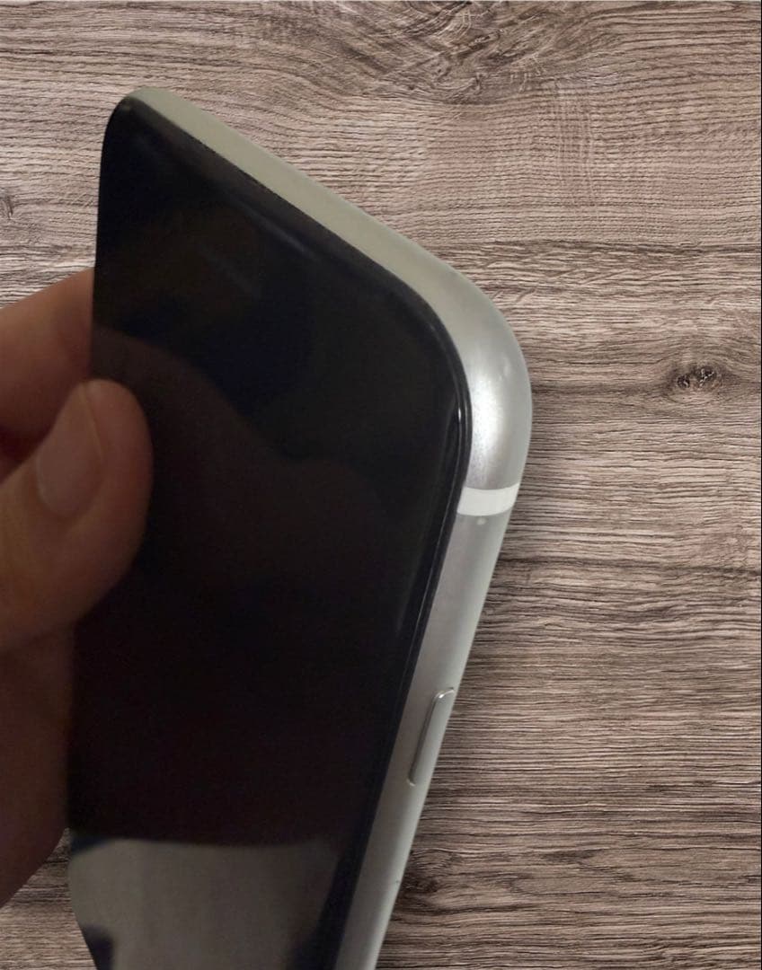 Apple iPhone se(第3世代)本体