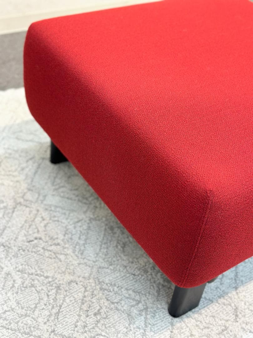 カリモクニュースタンダード■エレファントソファ　オットマン　レッド　シンプル　赤