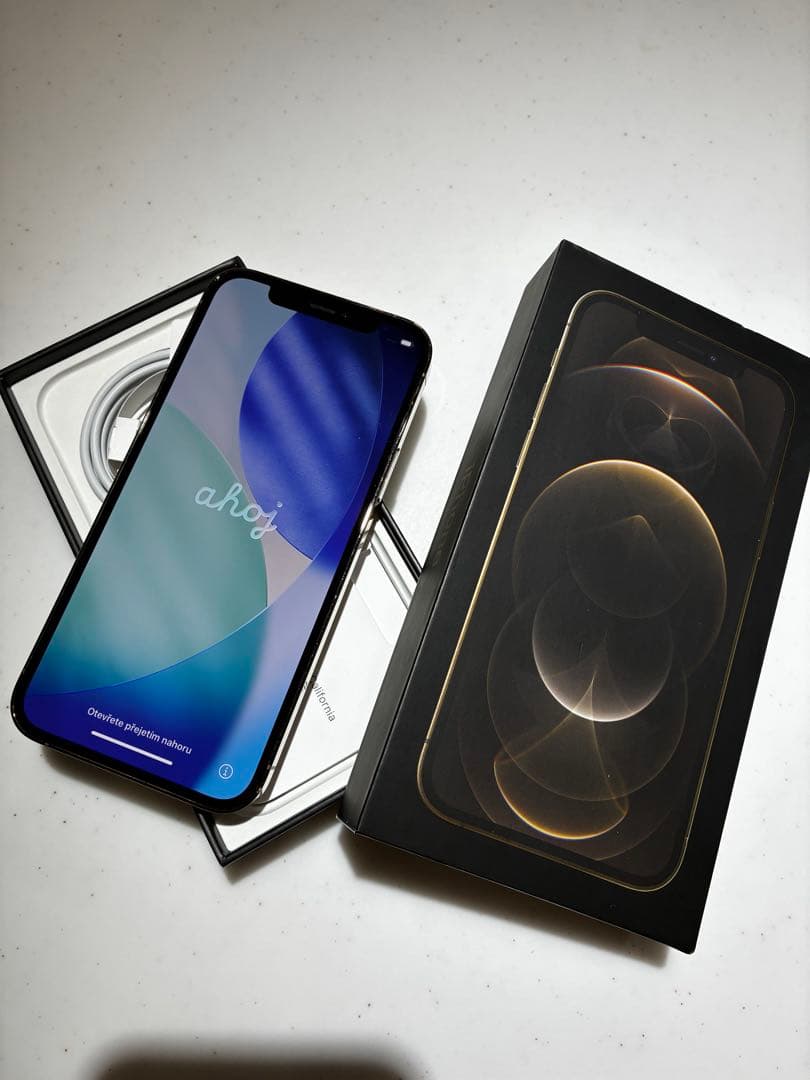 Apple iPhone 12 Pro 256GB ゴールド 本体