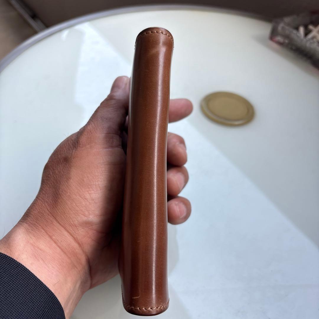 ロブスタレザー　シェルコードバンミドルウォレット