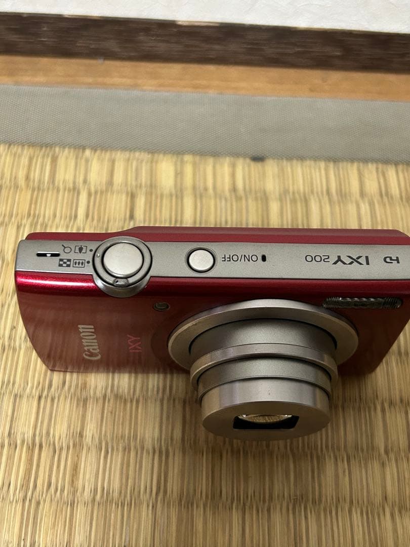 デジカメ　CANON キャノン　デジタルカメラ　PC2333