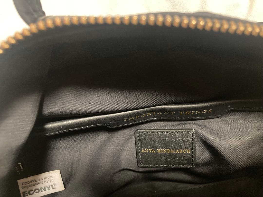 【ひな】Anya Hindmarch クロスボディ 黒 ショルダー バッグ