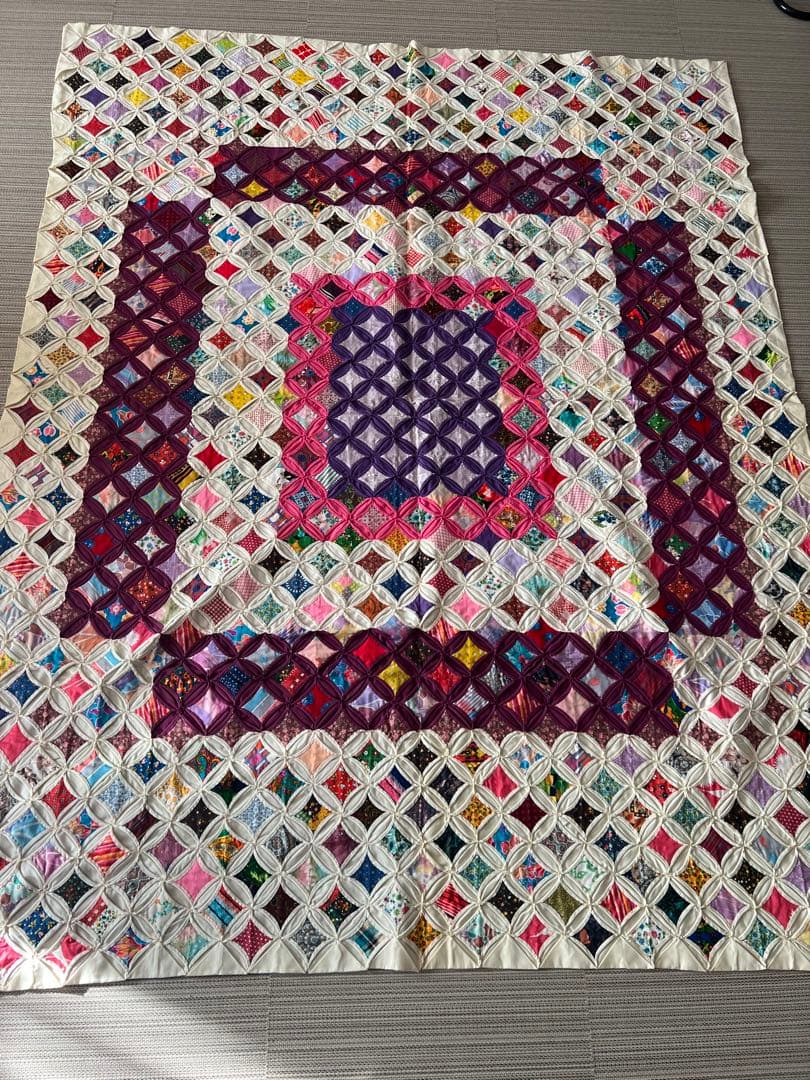 アンティークキルト✴︎カテトダルウィンドウ