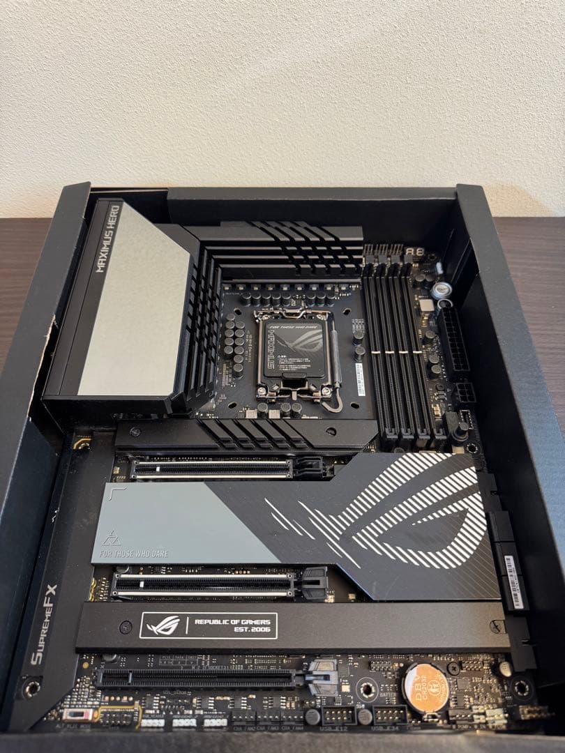 ASUS ROG MAXIMUS Z790 HERO マザーボード