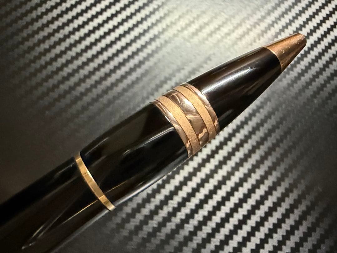 未使用に近い モンブラン スターウォーカー レッドゴールドレジン ボールペン