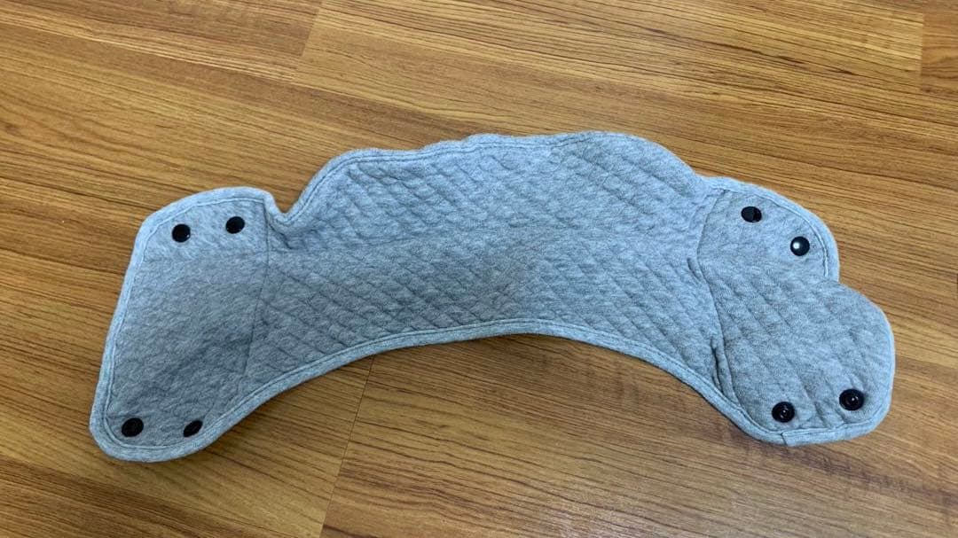 美品 エアバギー ベビーキャリア・ベーシックプラス　ブラック　抱っこ紐