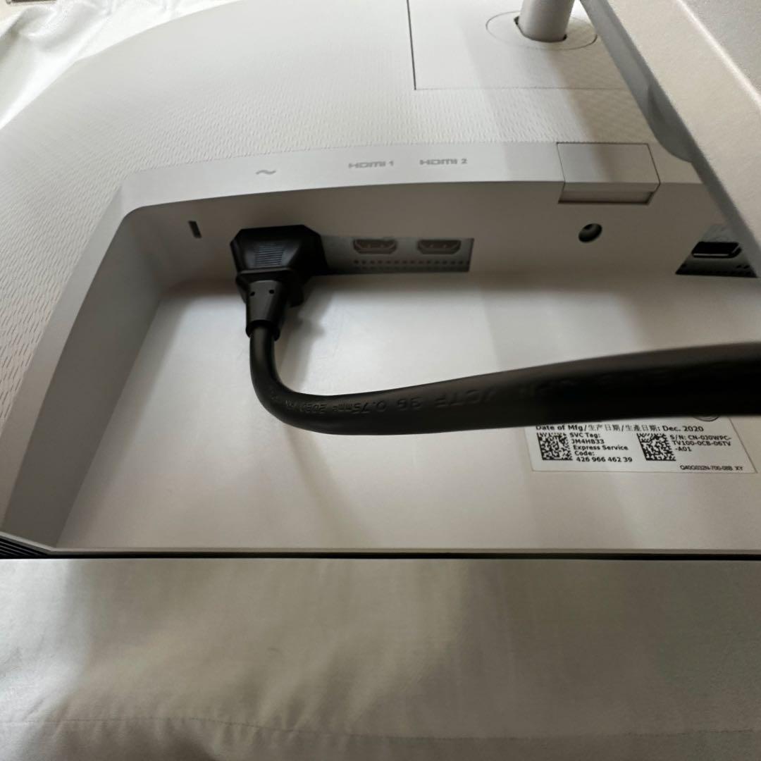 DELL 湾曲モニター 可視サイズ31.5インチ　4K S3221QS