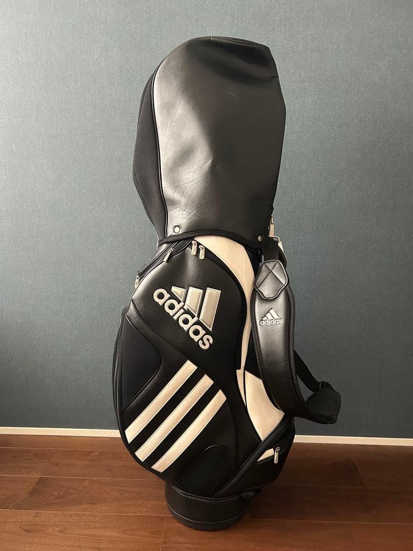 adidas キャディバッグ 黒/白