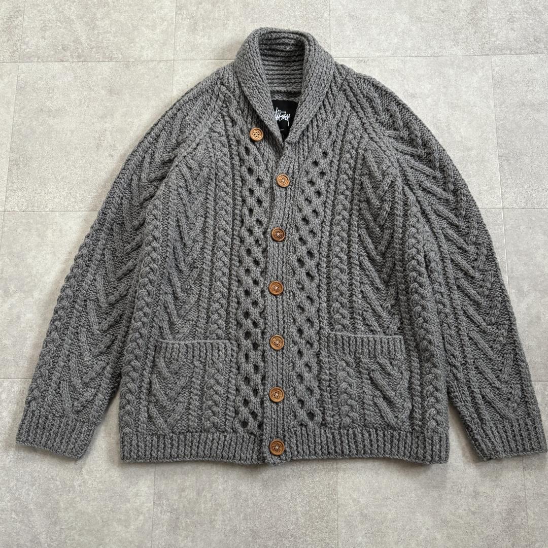 【超人気・極美品】ステューシー/ケーブルニット/厚手/ボタンロゴ/タブロゴ/XL