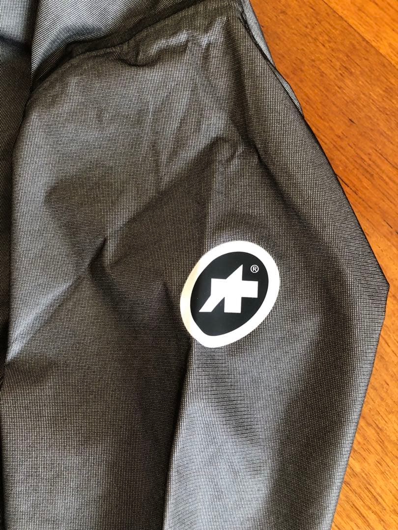 アソス　レインジャケット、シュロスワント