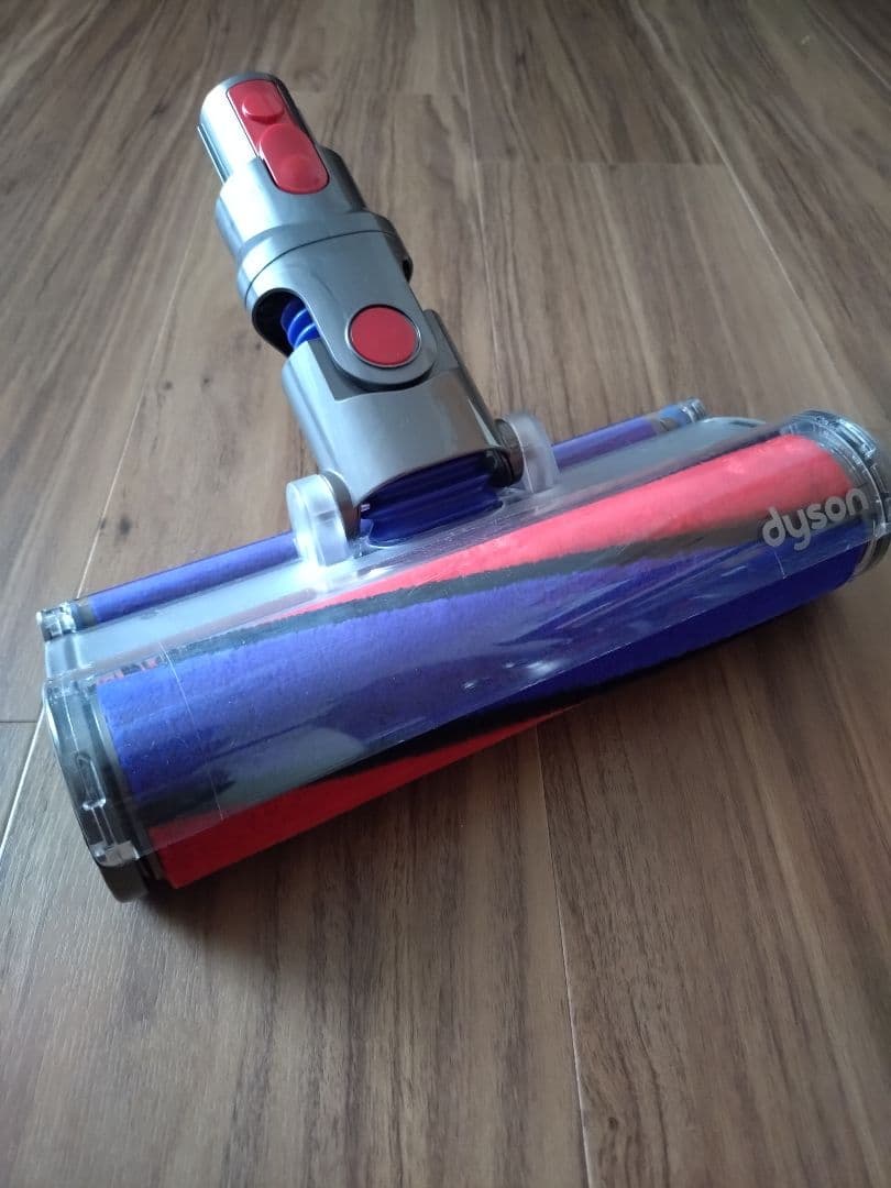 dysonダイソン　Ｖ８コードレスクリーナー②