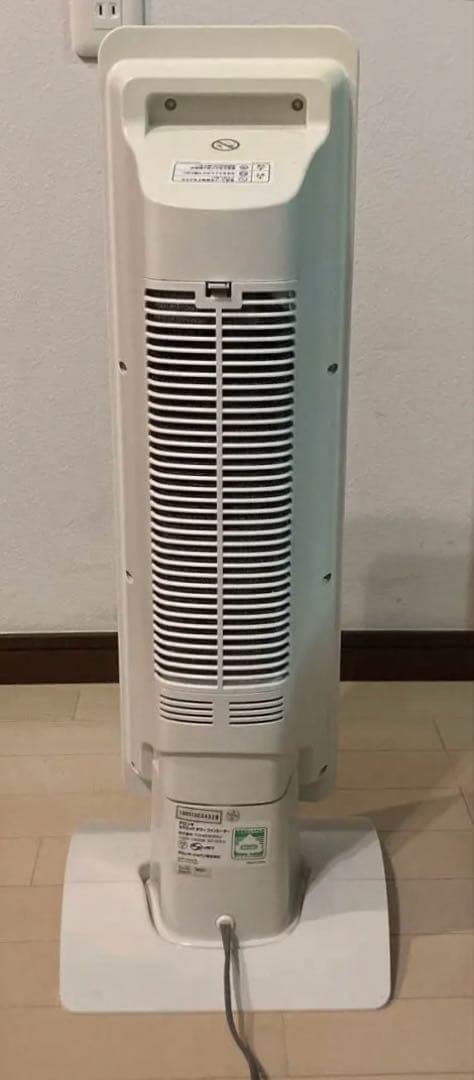 DeLonghi セラミックファンヒーター タワー型