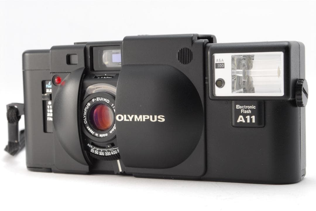 【美品 ケース付き】 オリンパス Olympus XA A11