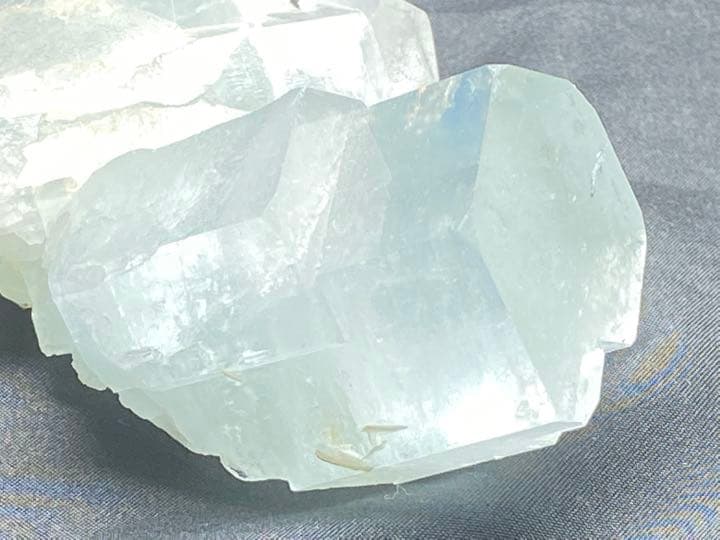 アクアマリン　結晶 160g