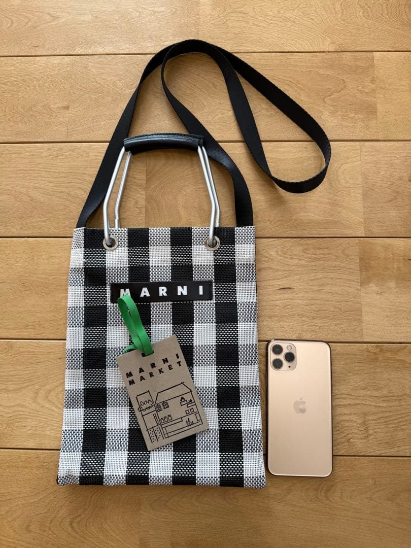 MARNI ショルダーバッグ　マルニマーケット　フラワーカフェ　チェック柄