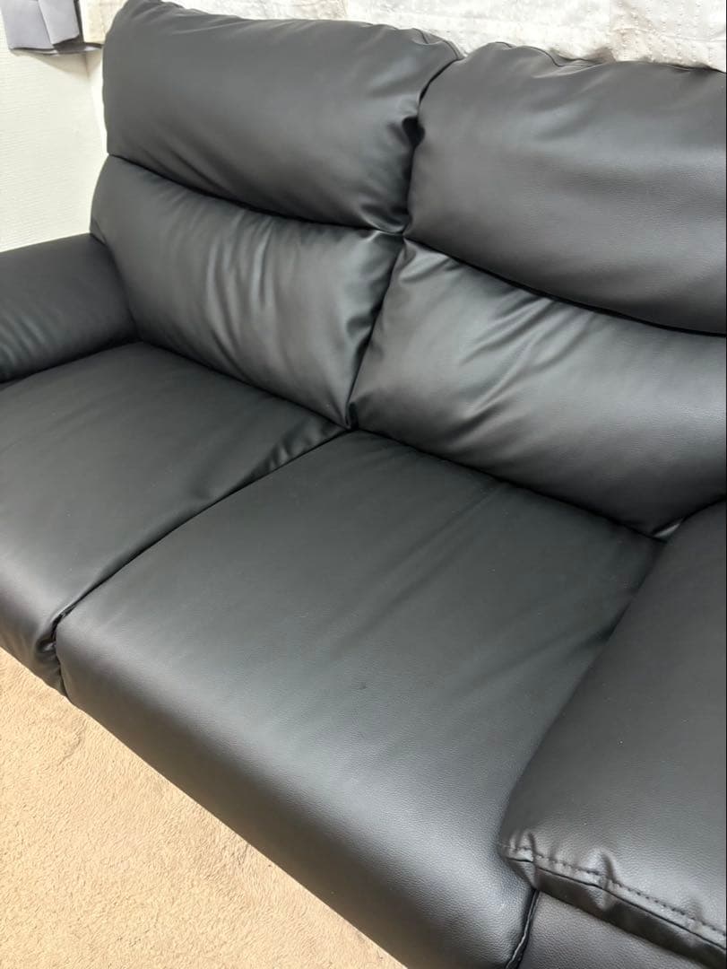 ニトリ合成皮革 2人掛けソファー