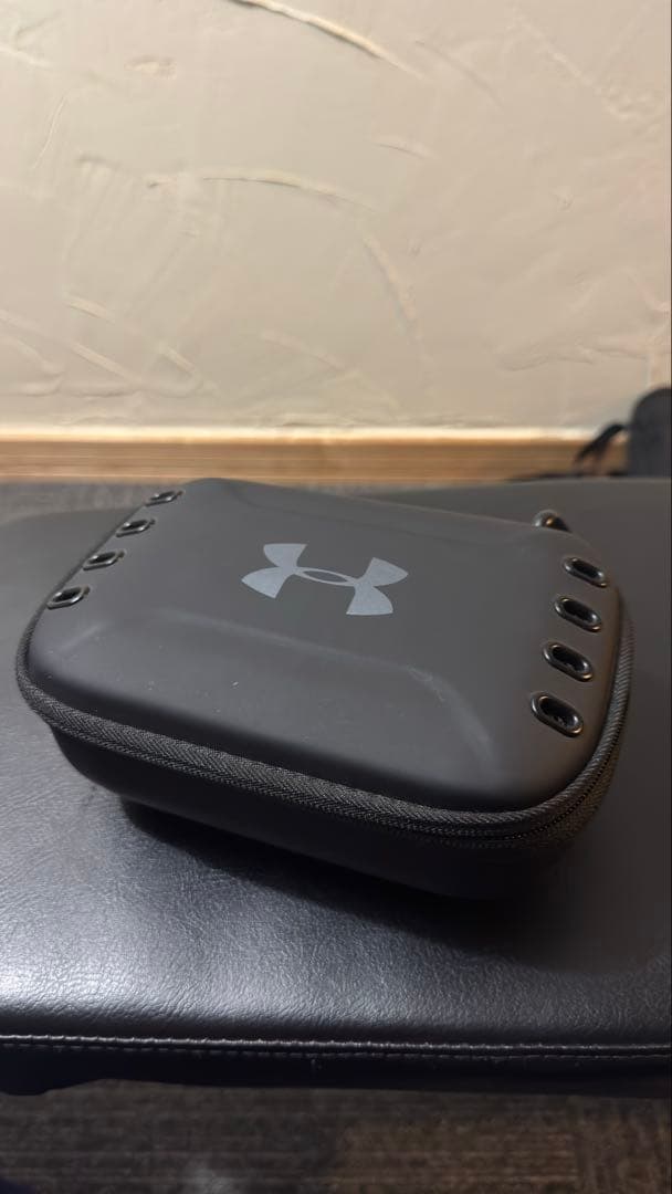 アンダーアーマーヘッドホン　JBL