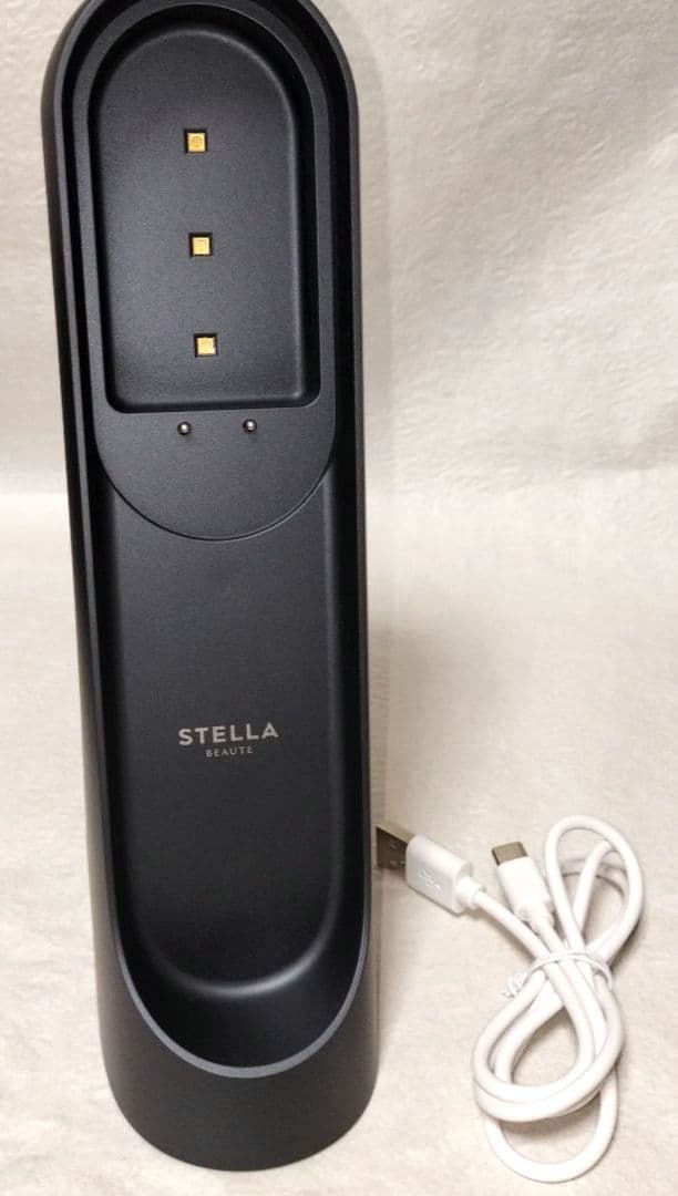 ステラボーテ　レーザー&EMSリフトブラシ PRO