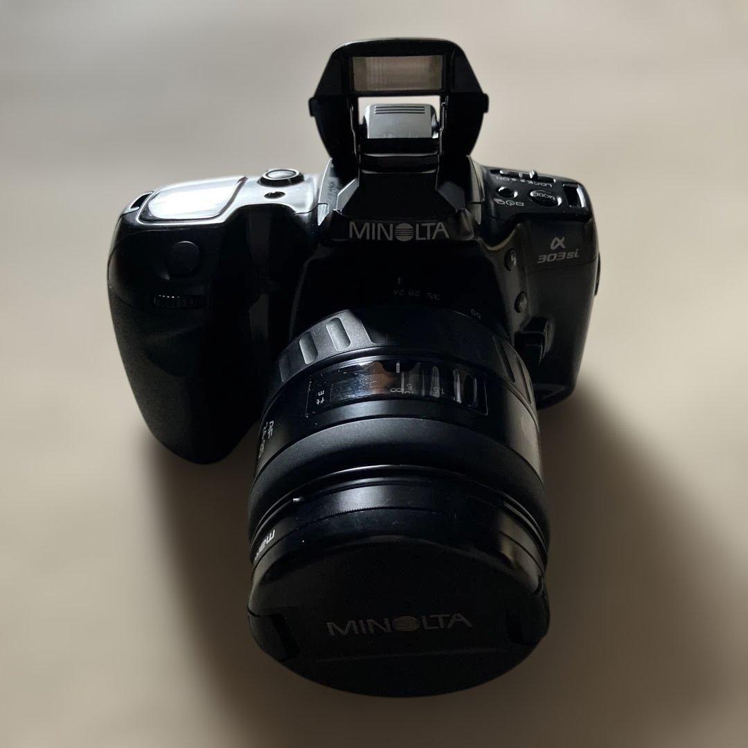 MINOLTAフィルムカメラα303si現状品、used品かなり古いカメラ