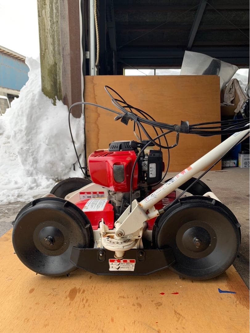 クボタ自走式草刈機 SGC-S 301〜引き取り限定〜