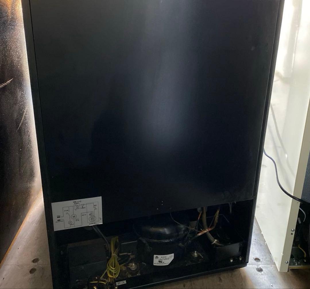 エクセレンス電気冷蔵庫　ワインセラー MB-111C