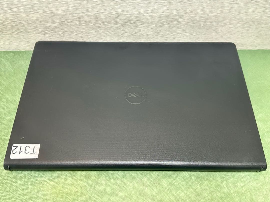 DELL Vostro 3510 ノートPC