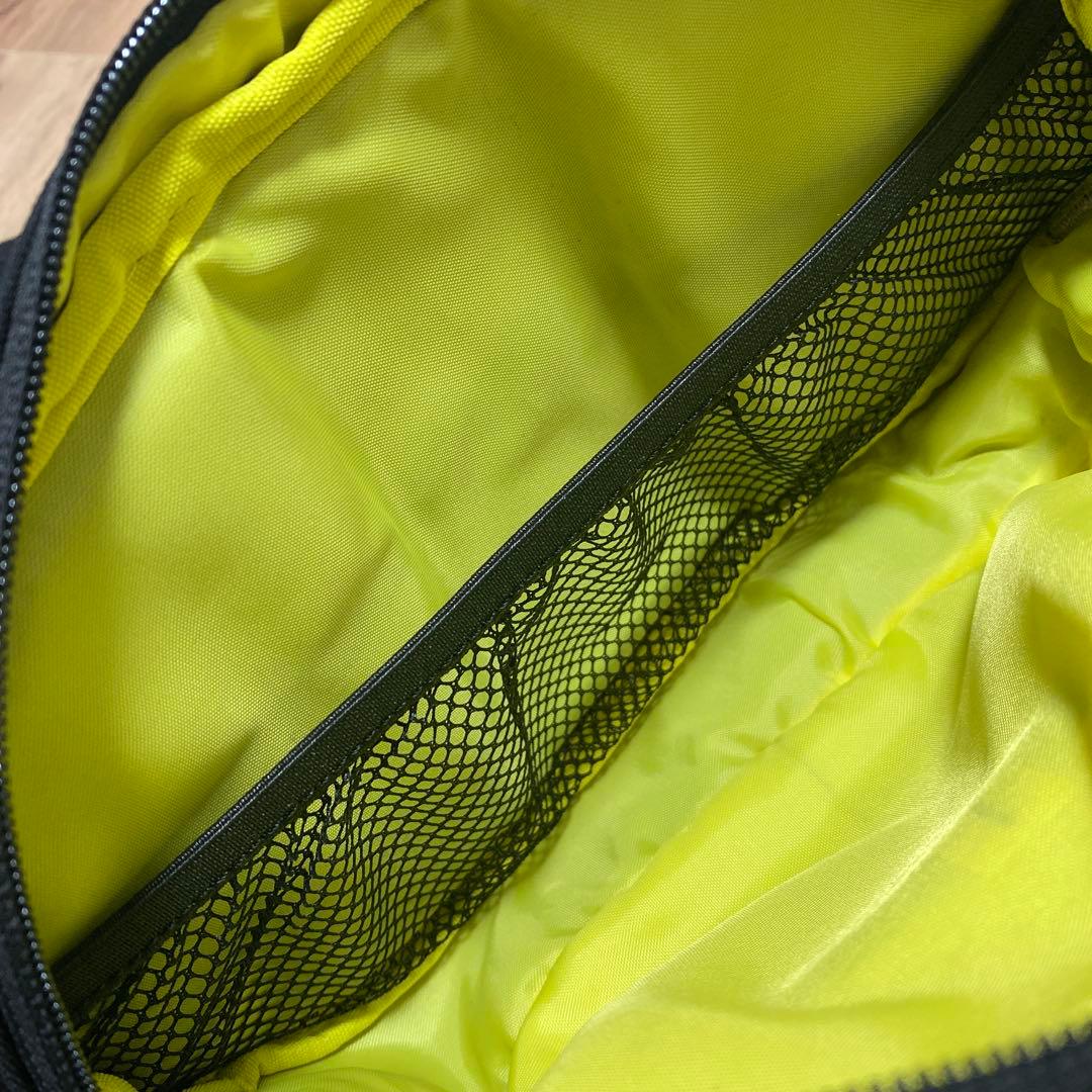 ＊Hugoo＊ヒップシート ショルダーバッグ 抱っこ紐　男女兼用