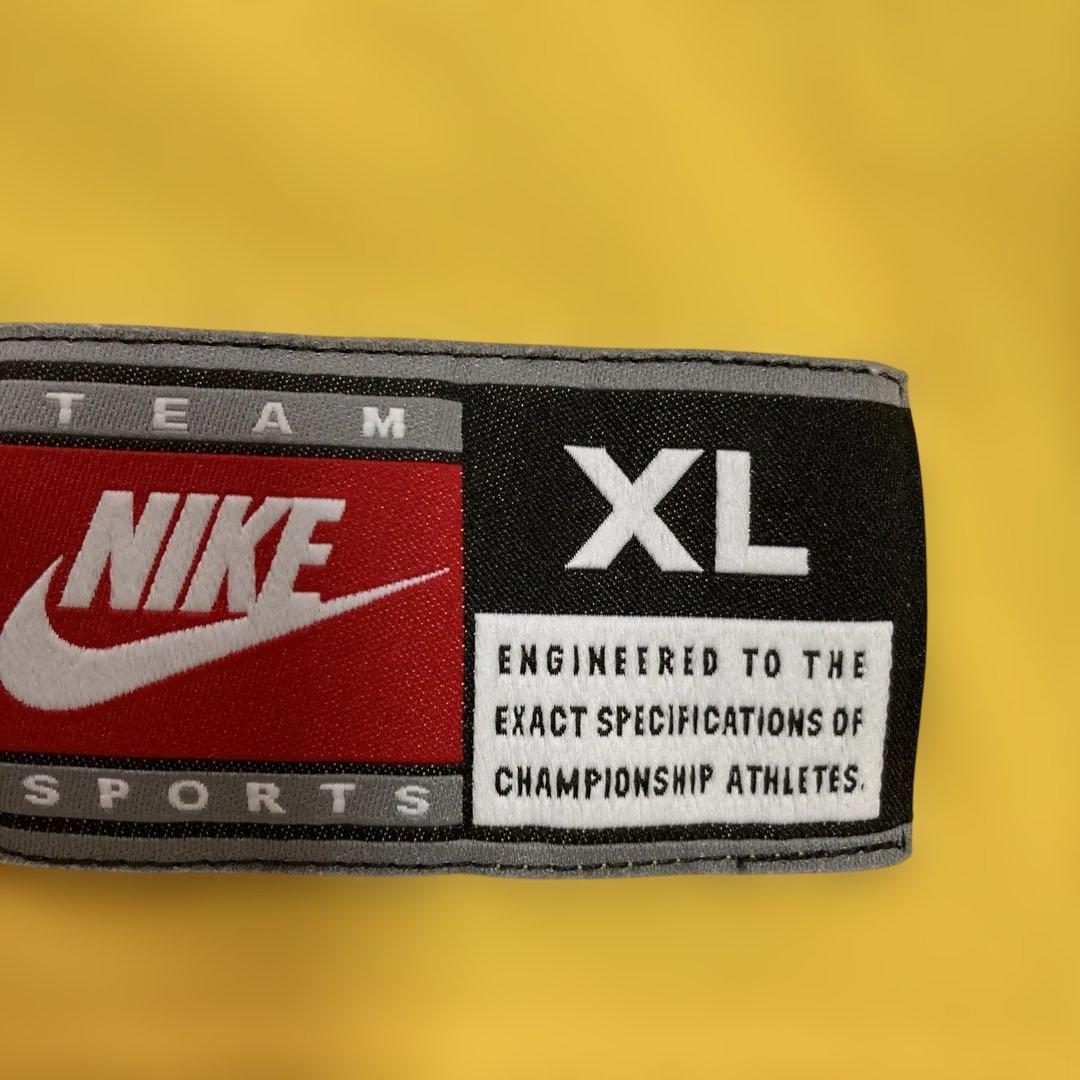 サッカーユニフォーム2点 (レアルマドリード・ブラジル代表)