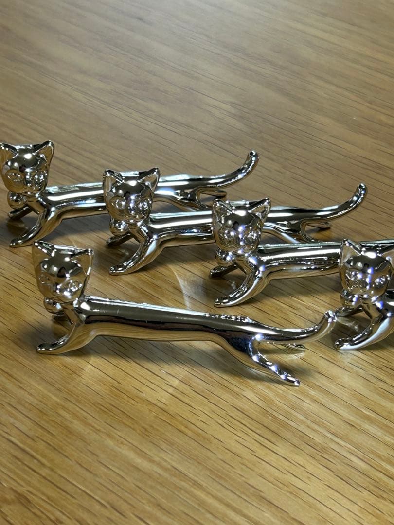 金属ネコナイフレスト100個セット新品です♪ デパートより半額