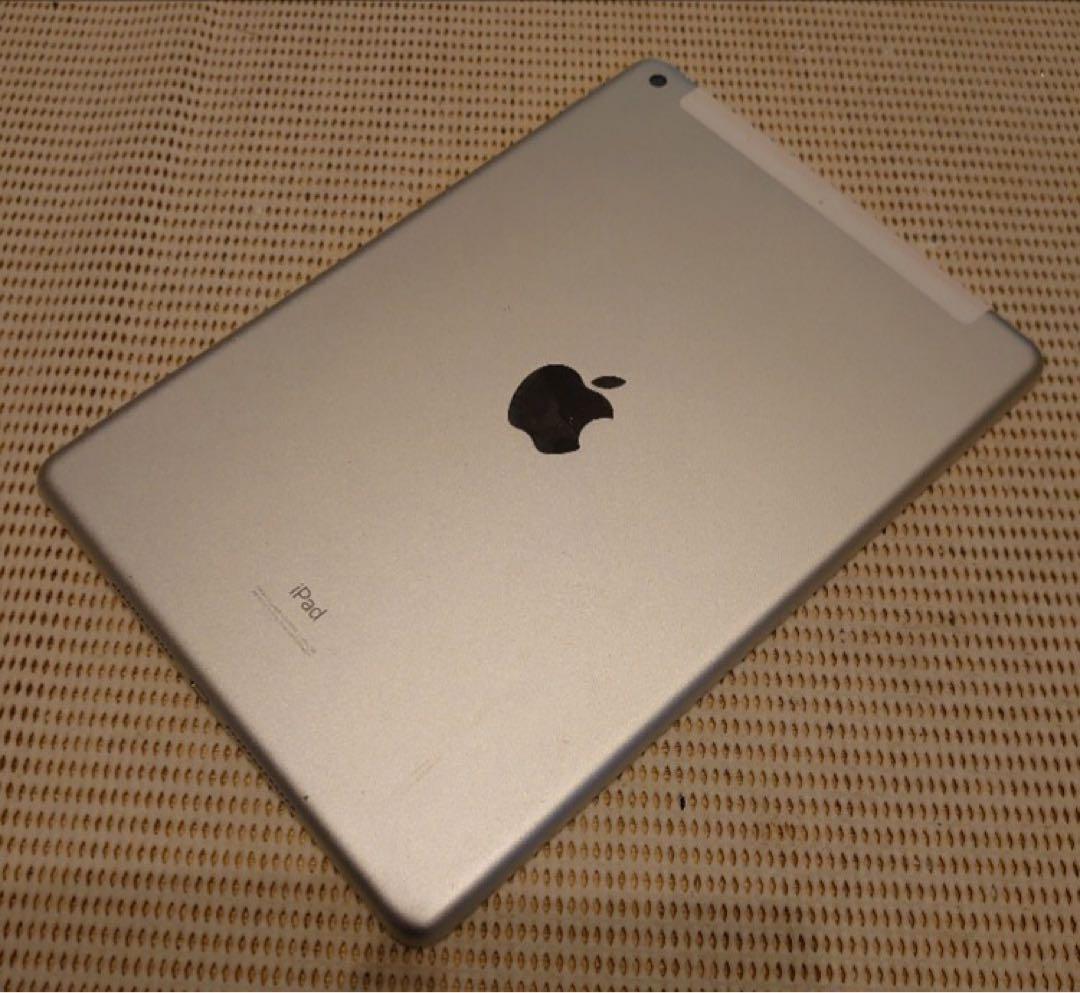 4FEMD動作品SIMフリーiPad第7世代本体32GB送料込ジャンク品
