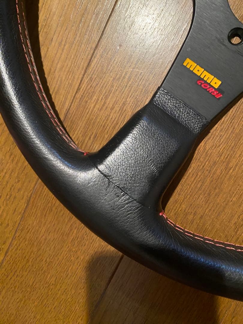 momo corse 35パイ　ステアリング
