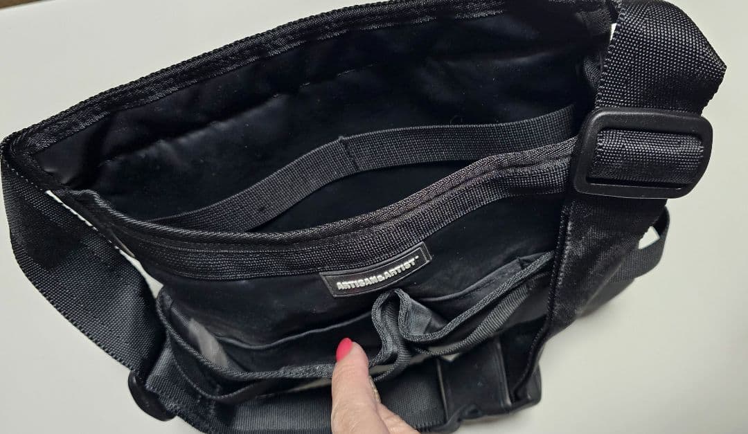 週末値下げ☆アルティザン＆アーティスト メイクアップウエストバッグ ラージサイズ